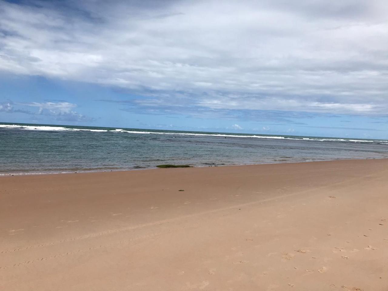 Flat Guarajuba Beira da Praia pé na areia Exterior foto