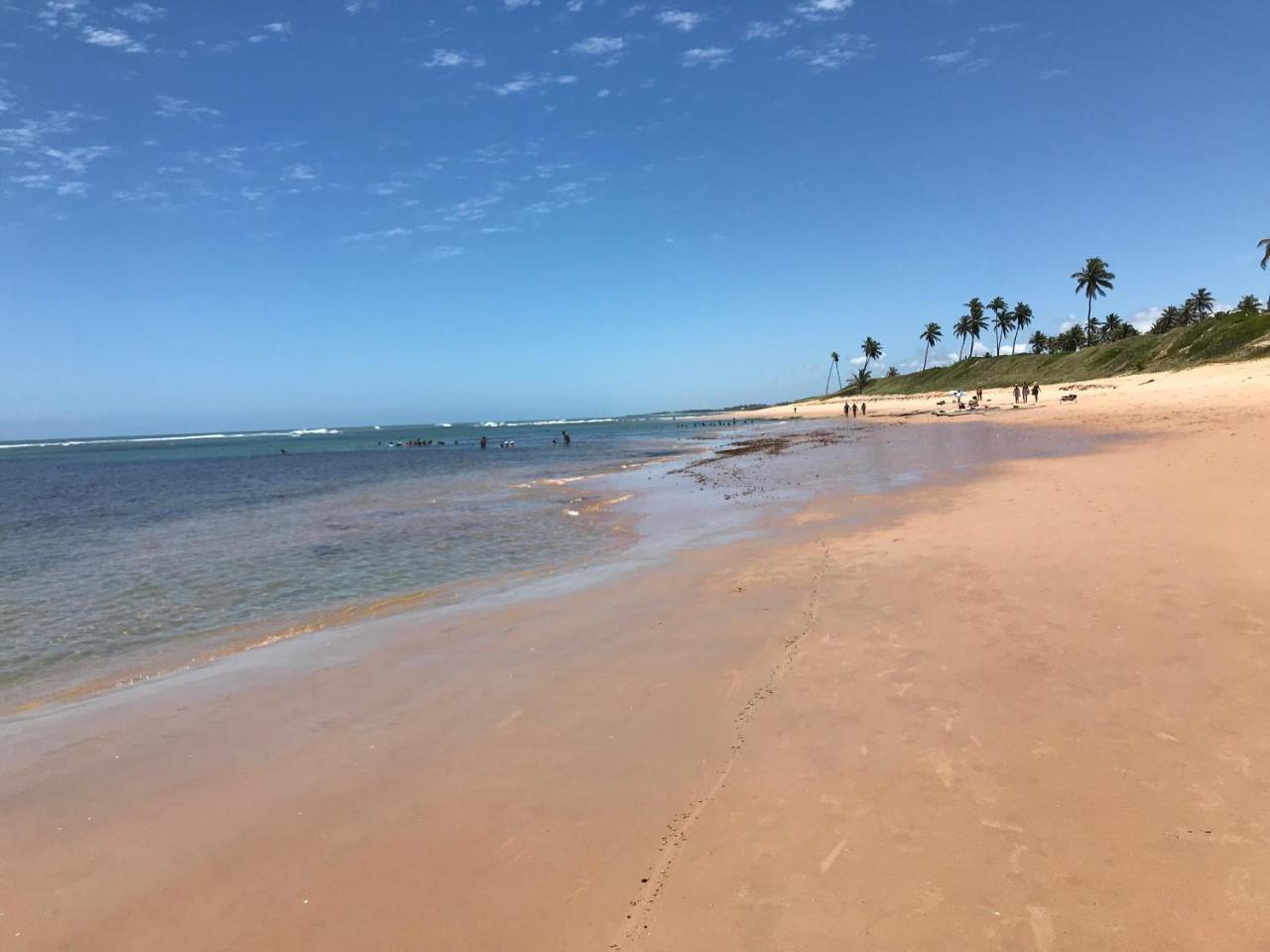 Flat Guarajuba Beira da Praia pé na areia Exterior foto