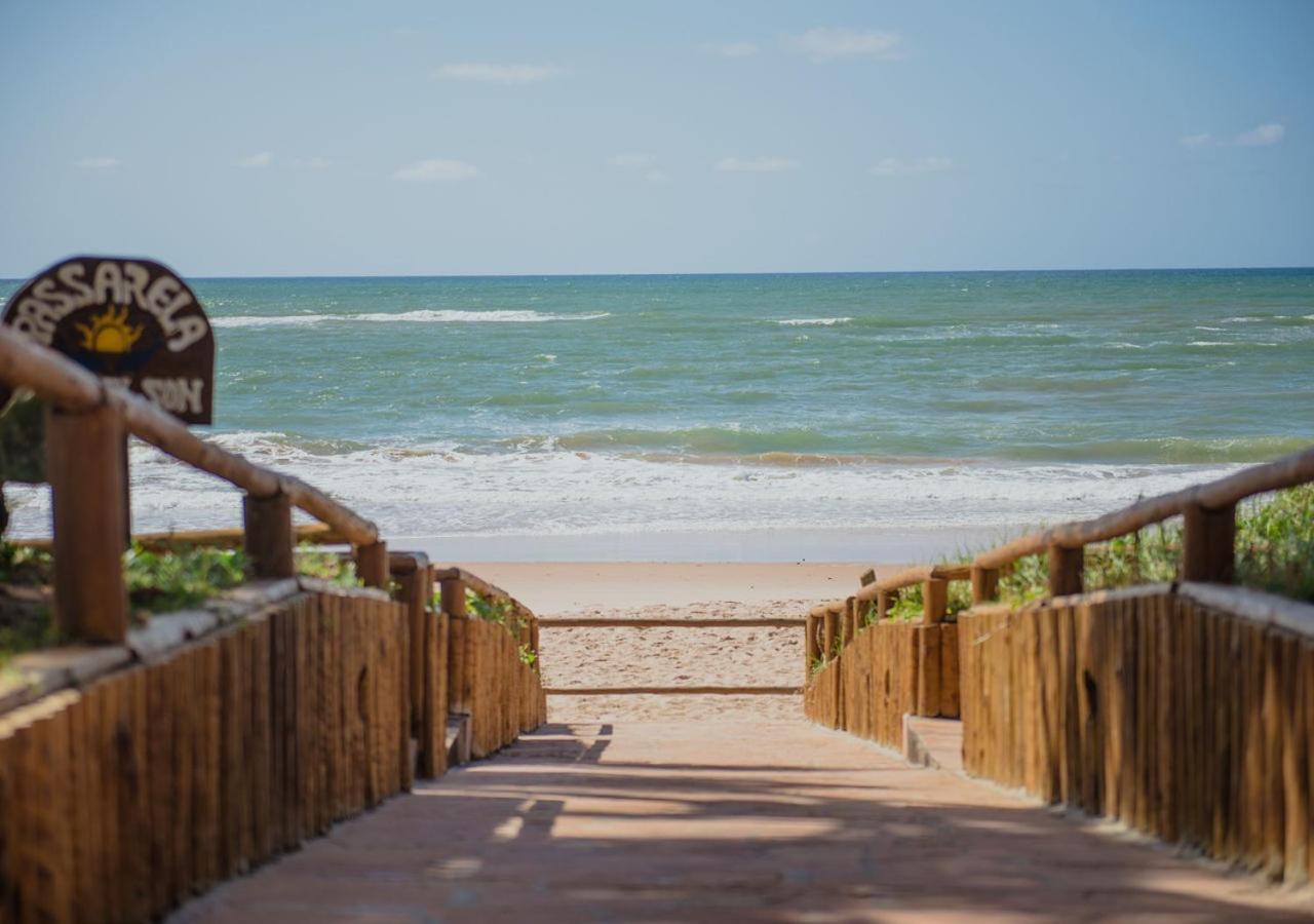 Flat Guarajuba Beira da Praia pé na areia Exterior foto